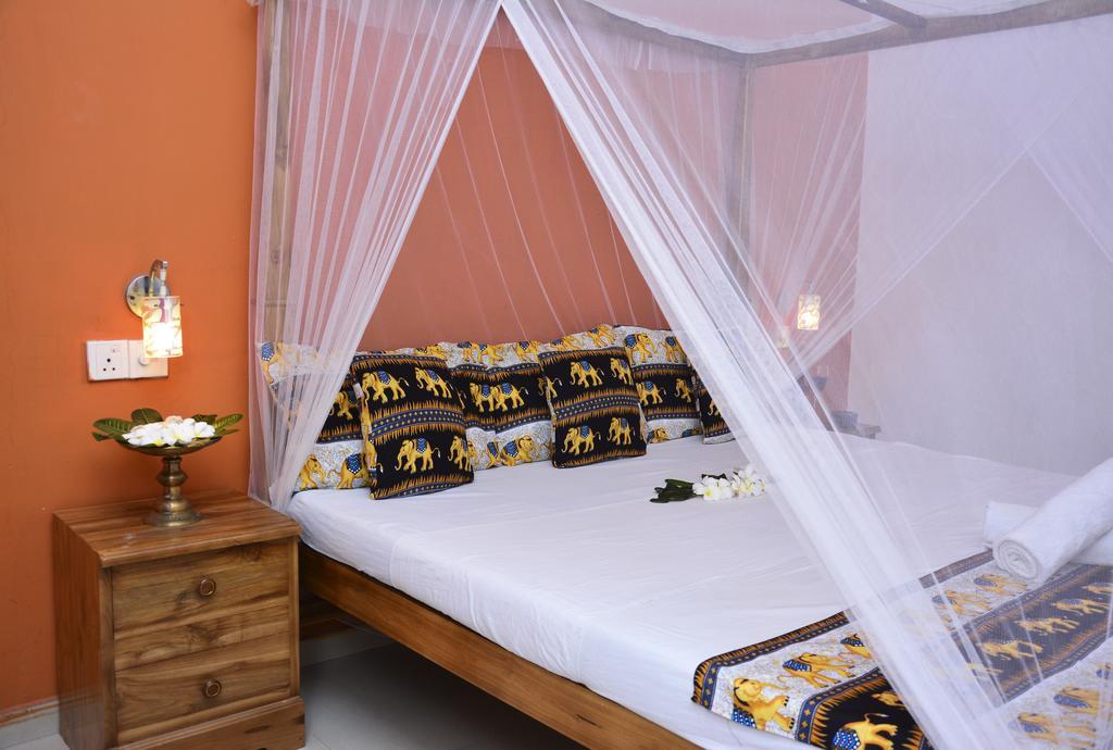 Golden Lodge Tangalle Zimmer foto